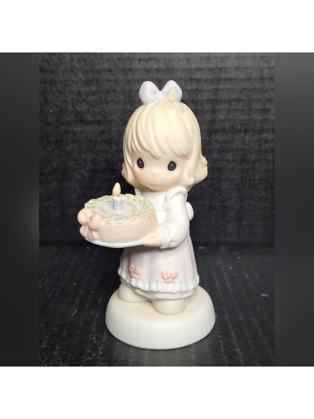 1997 Enesco Precious Moments Figurine Happy Birthday Dear Jesus #272523